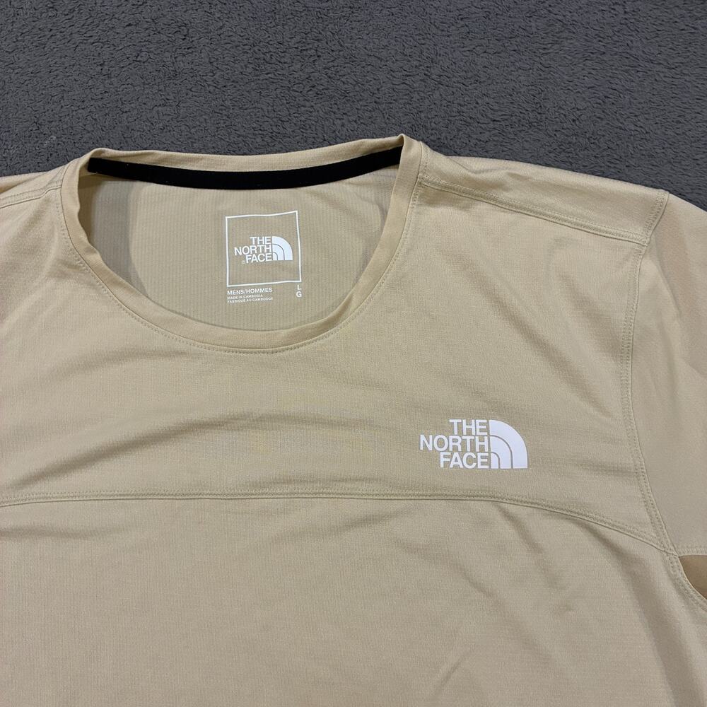 The North Face 24/7 Beige Khaki FlashDry Short Sleeve Crewneck T-Shirt Mens Sz L - Picture 3 of 7